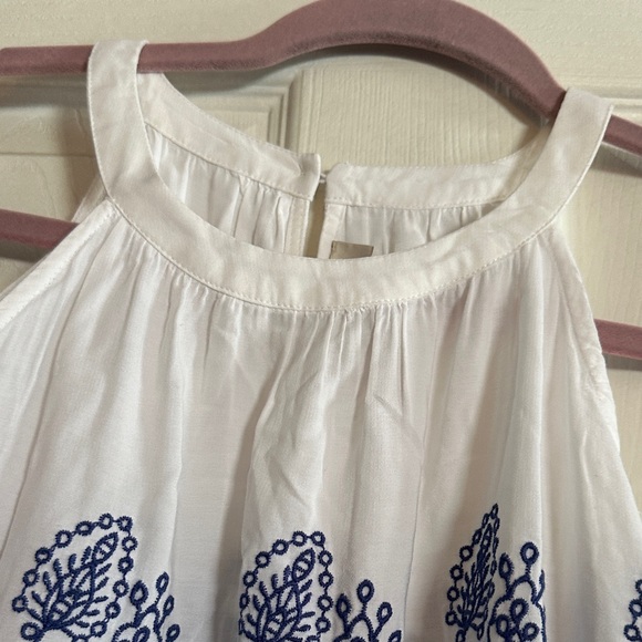 LOFT White and Blue Patterned Tank Top - Picture 2 of 7